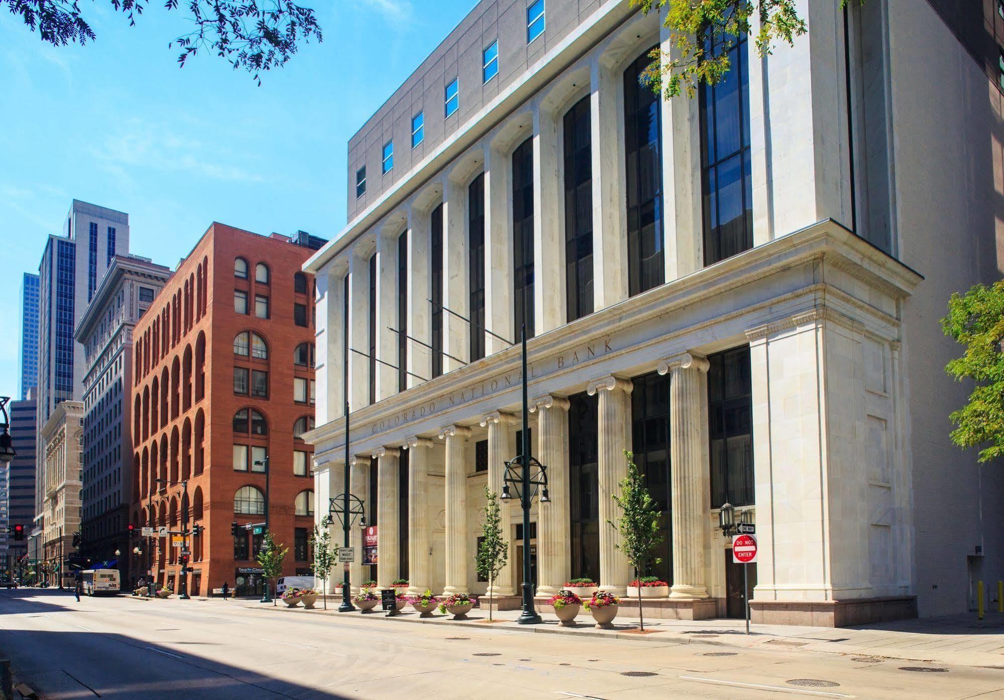 Renaissance Downtown Center